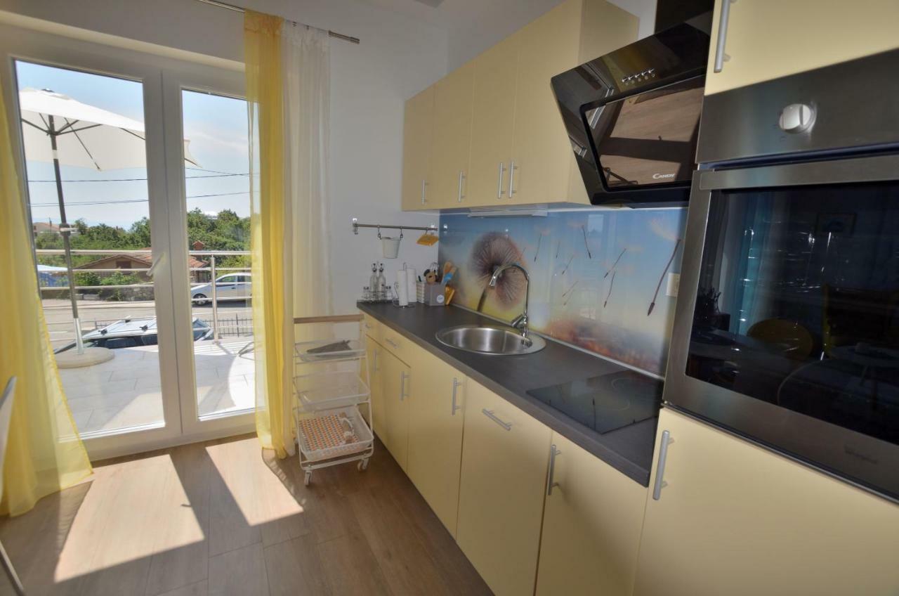 Apartments Golden Hour Jurdani Экстерьер фото
